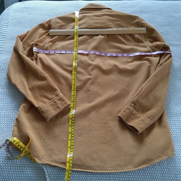 CRIQUET mens medium curduroy snap front shirt - Picture 6 of 6